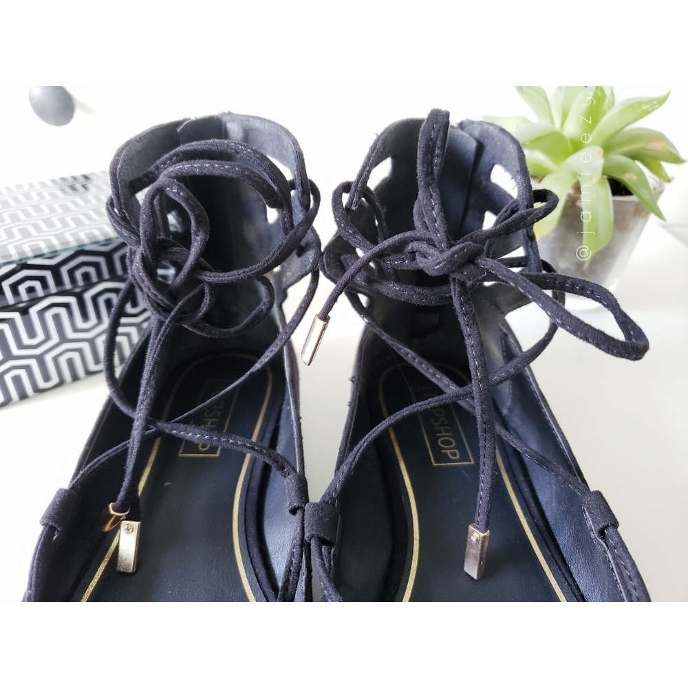 Topshop | "Flight" Ghillie Tie Pointed Toe Flats - Picture 6 of 10